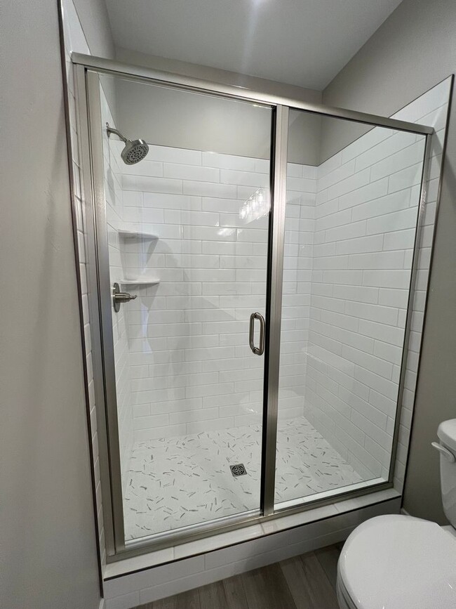 Building Photo - Brand new 3 bed 2.5 bath townhome in Stars...