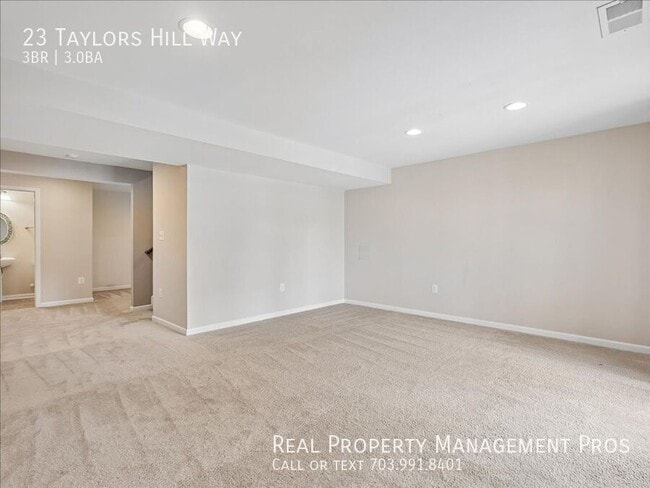 Building Photo - 23 Taylors Hl Wy