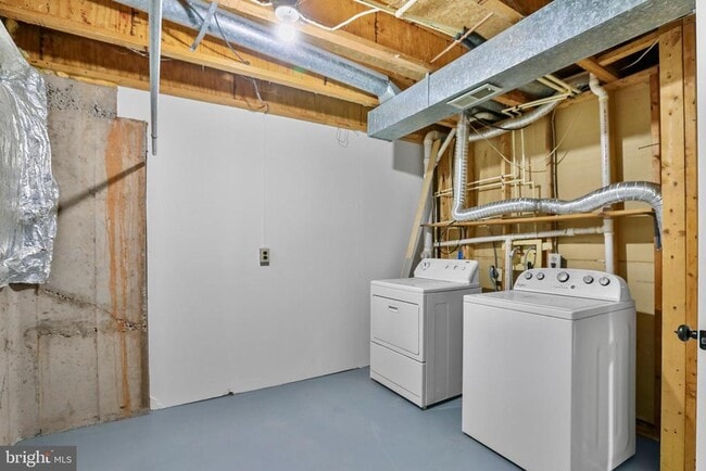 Building Photo - 21 Wyatt Ct