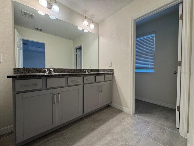 Building Photo - 8936 Matriarca Aly