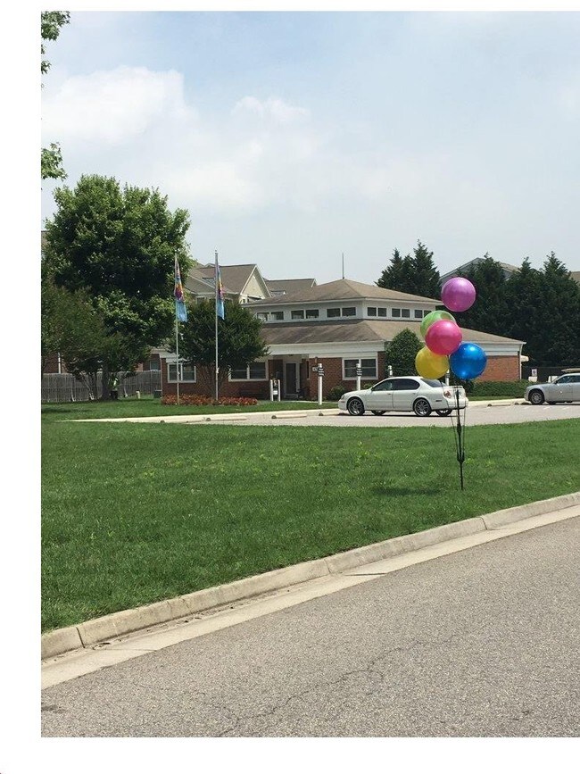 Bailey's Ridge Prince VA Apartment Finder