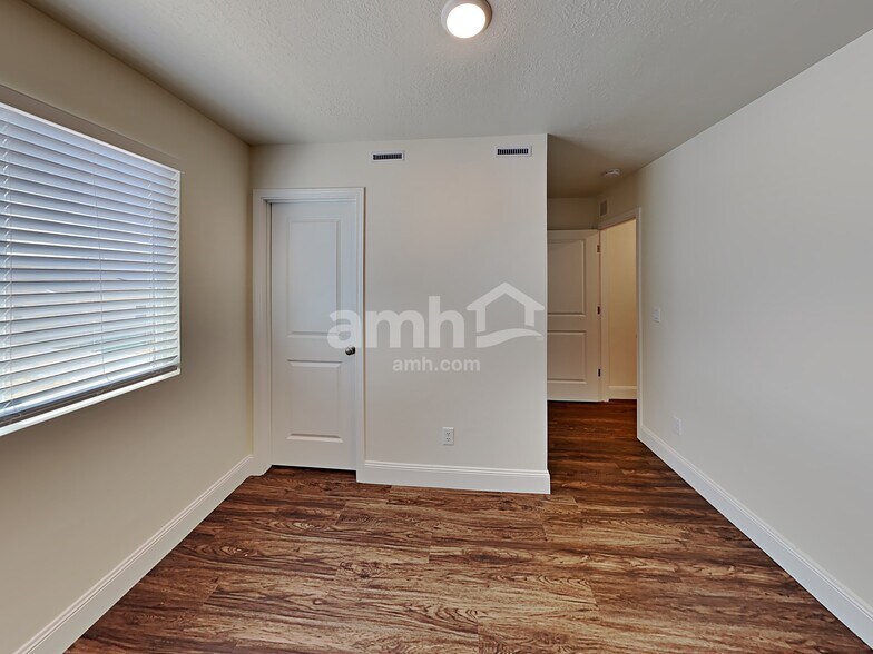 Building Photo - 2605 W 3290 S
