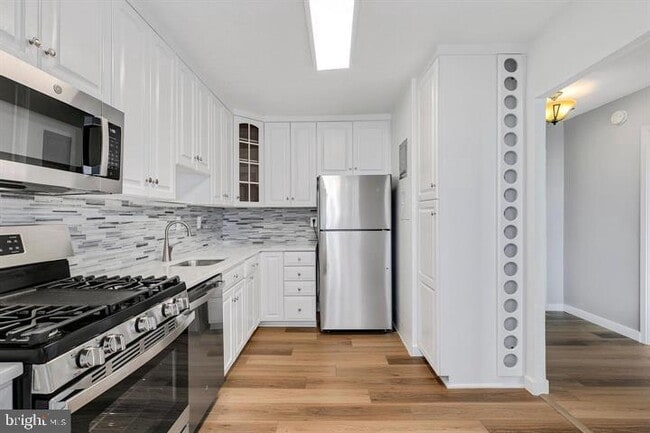 Building Photo - 11801 Rockville Pike