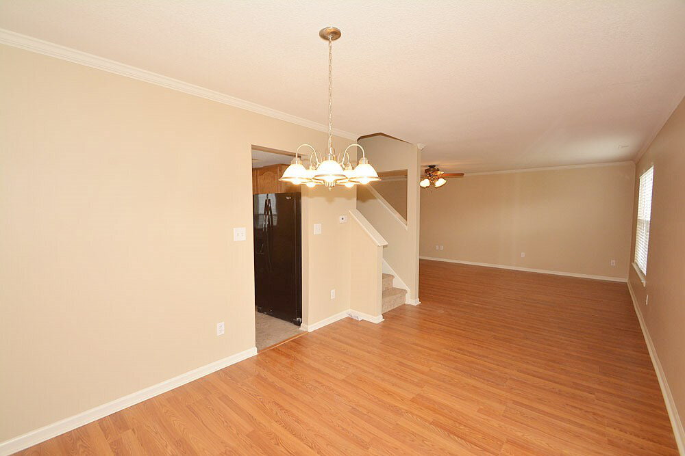 Building Photo - 7317 Kimble Dr