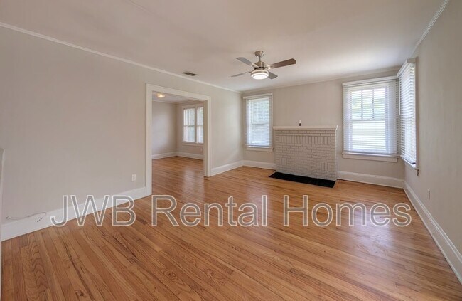 Building Photo - 2248 Dellwood Ave