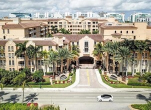 Building Photo - 3001 NE 185th St