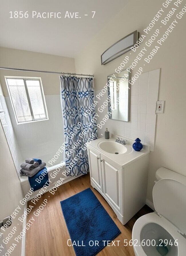 Building Photo - 1856 Pacific Ave