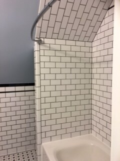 Building Photo - 425 Sherman Ave