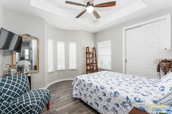 Building Photo - 86 Torrey Pines Dr