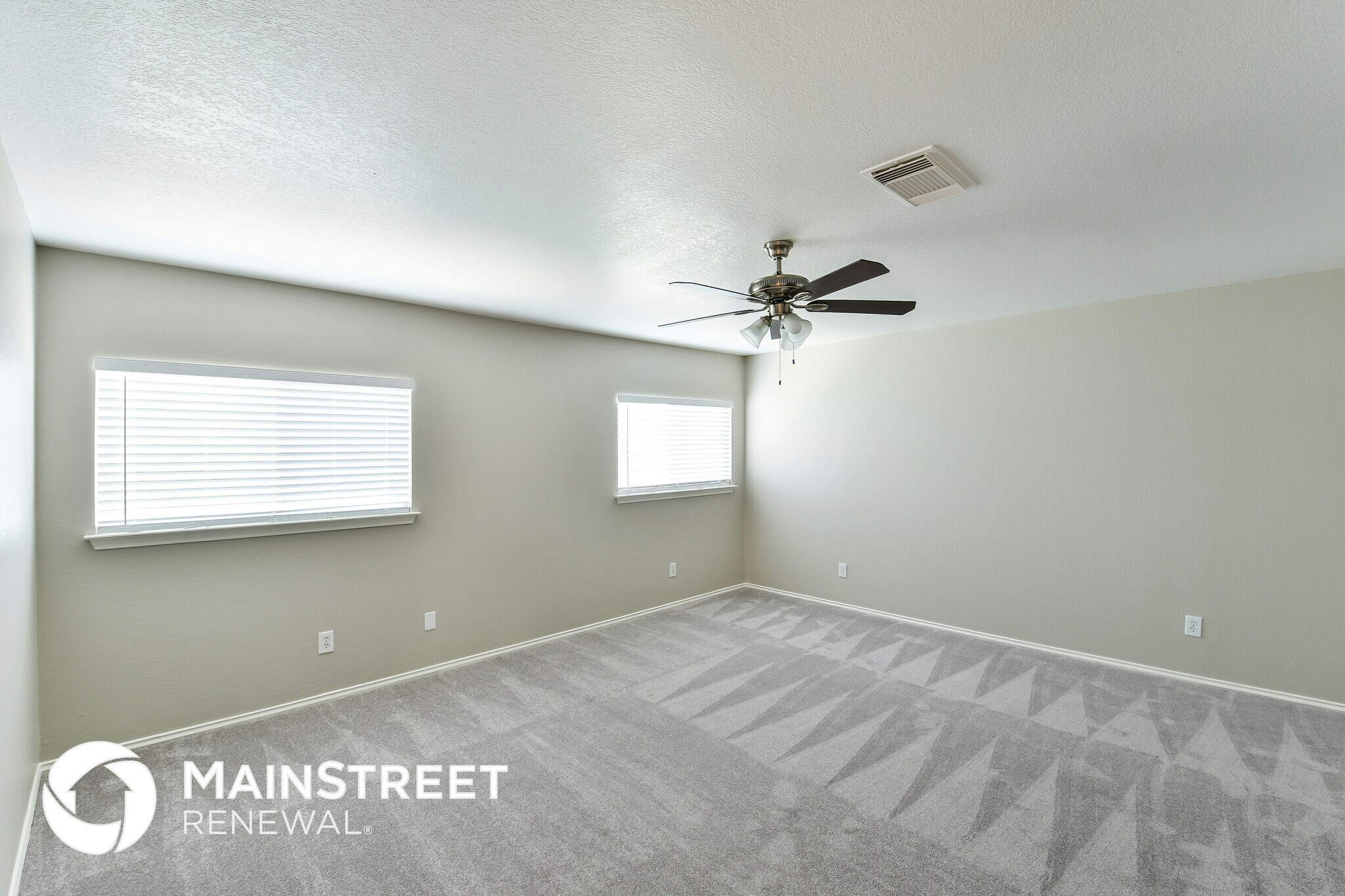 Building Photo - 10207 Rainbow Creek