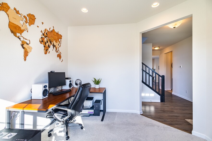 Front Office 2 - W198N5020 Hickory St