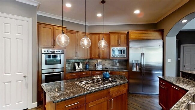 Building Photo - 1807 Sparrows Ridge