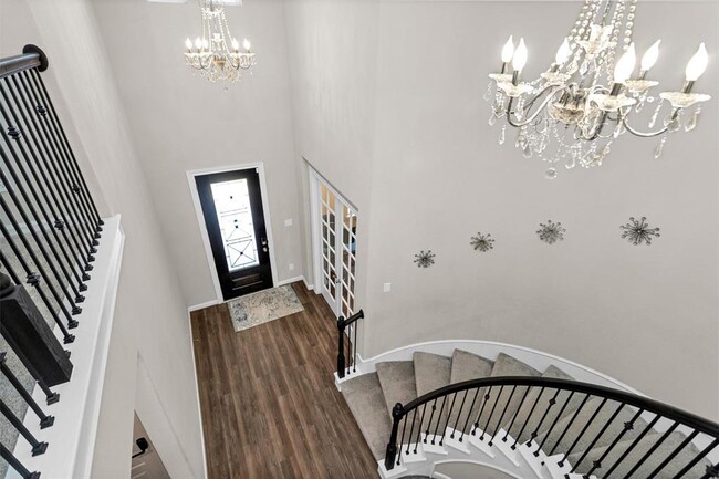 Building Photo - 2058 Woodland Pine Ct