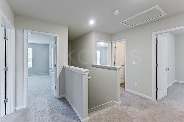 Building Photo - 828 Dove Tree Ln