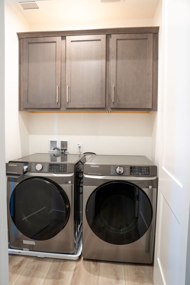 Building Photo - 967 Bosco Ln