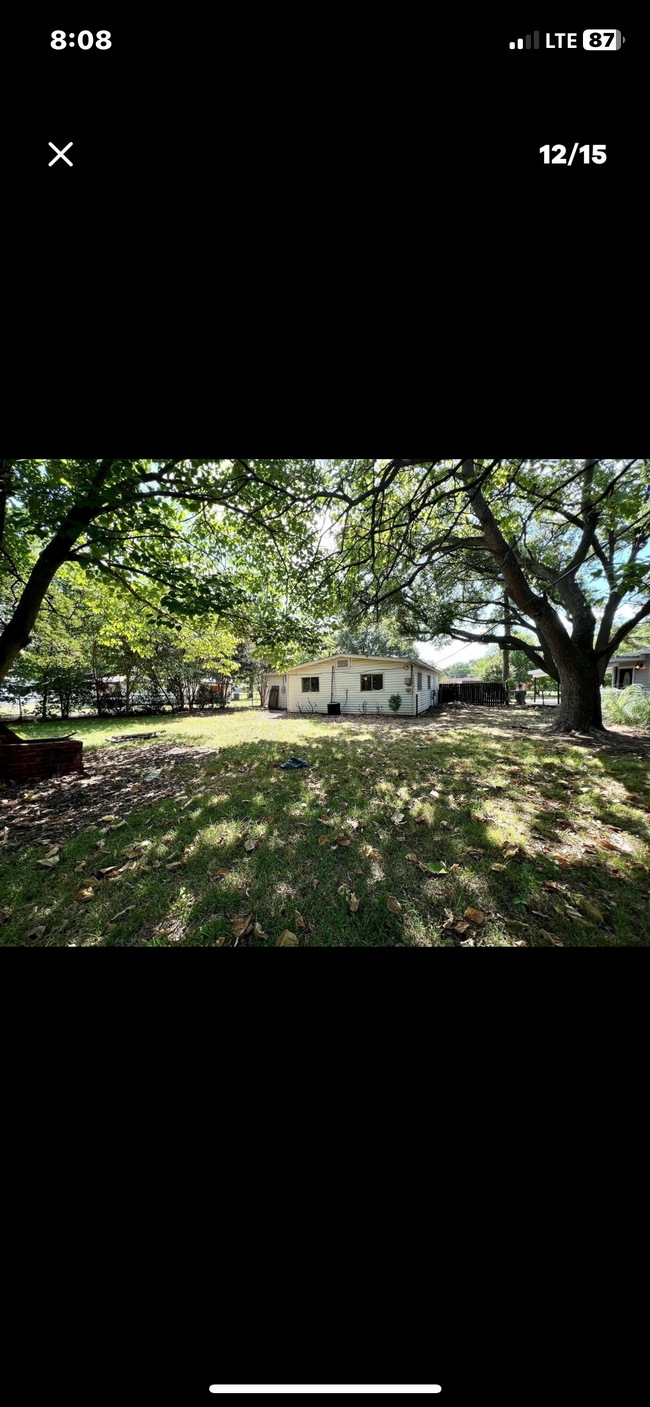 Building Photo - 1231 Olwen Dr