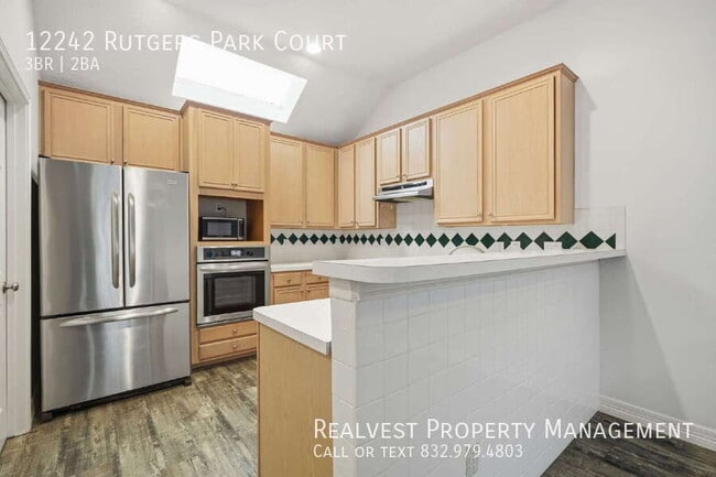 Building Photo - 12242 Rutgers Park Ct