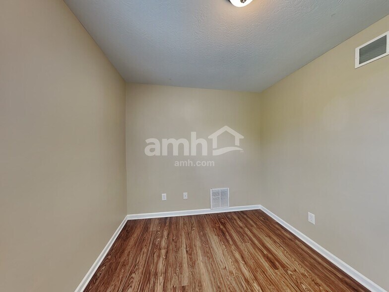 Building Photo - 6488 Jayfield Dr