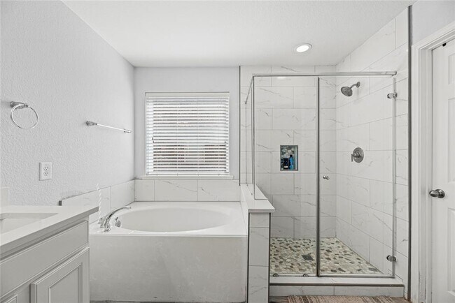 Building Photo - 19507 Alton Springs Dr