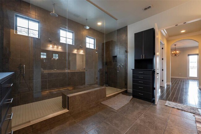Building Photo - 8376 Via Vittoria Way