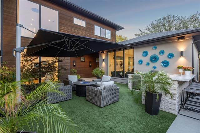 Building Photo - 9733 Mixon Dr