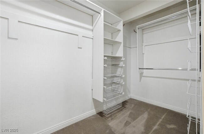 Building Photo - 8221 Tone St