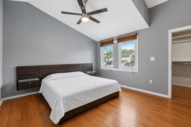 Building Photo - 804 Spinnaker Ct