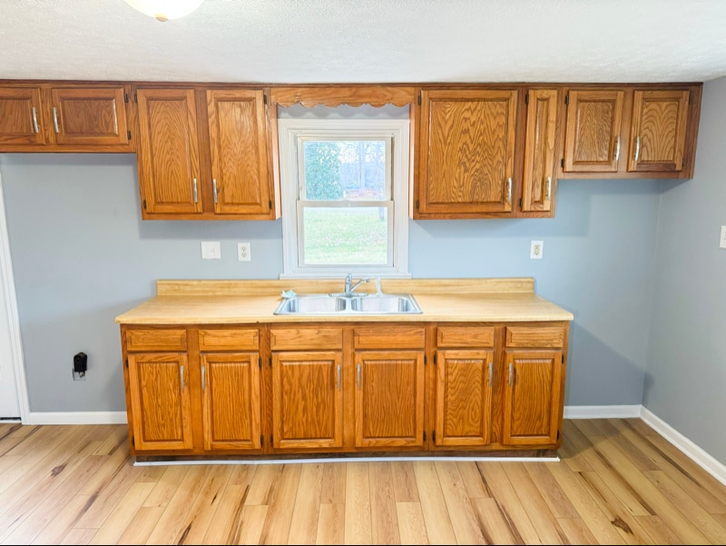 Building Photo - 2866 W Blue Lick Rd