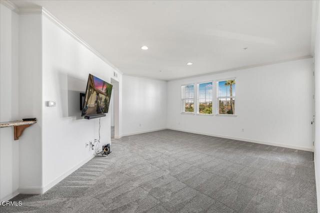 Building Photo - 259 Riverdale Ct