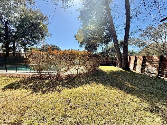 Building Photo - 2801 Nancy St