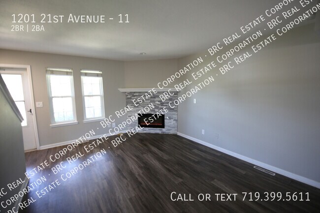 Primary Photo - 1201 21st Ave