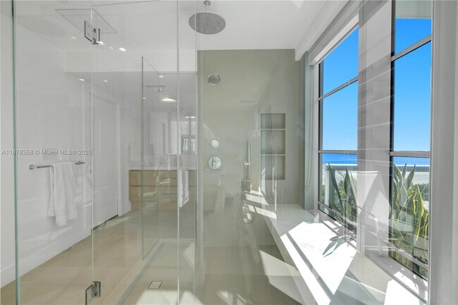 Building Photo - 3739 Collins Ave
