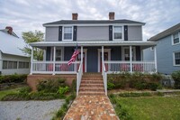 Building Photo - 2 Bedroom, 1.5 Bath in West Columbia, Step...