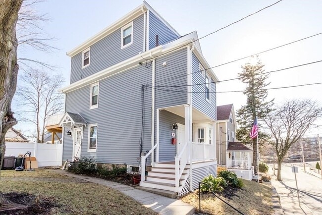 Building Photo - 19 Bearse Ave
