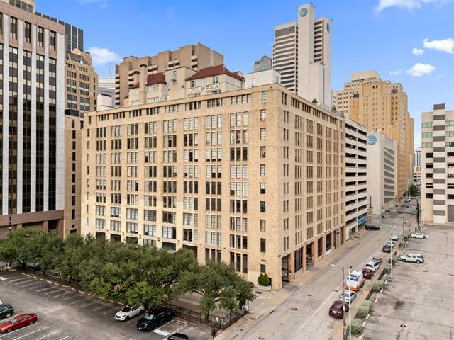 Building Photo - 1122 Jackson St