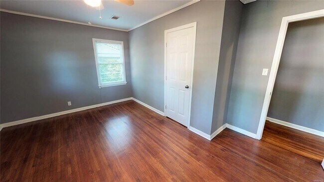 Building Photo - 1170 Josephine Ave