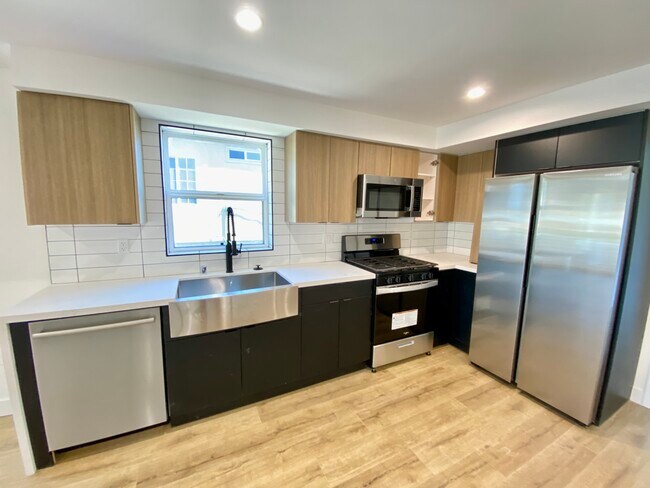 Building Photo - 6222 Banner Ave