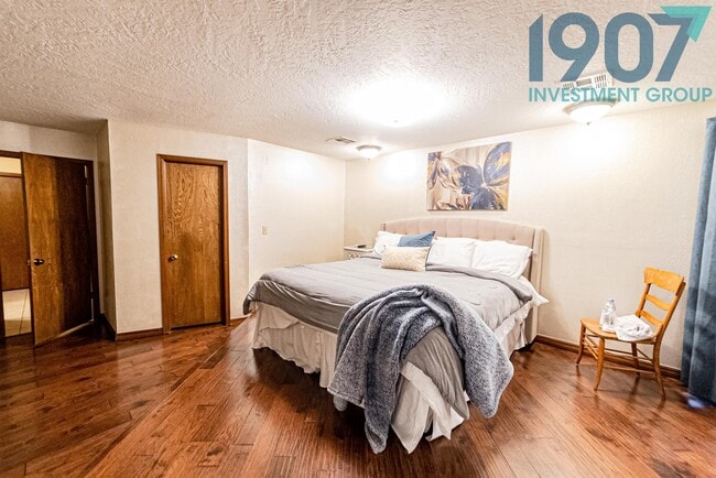 Building Photo - 4405 Manchester Ct