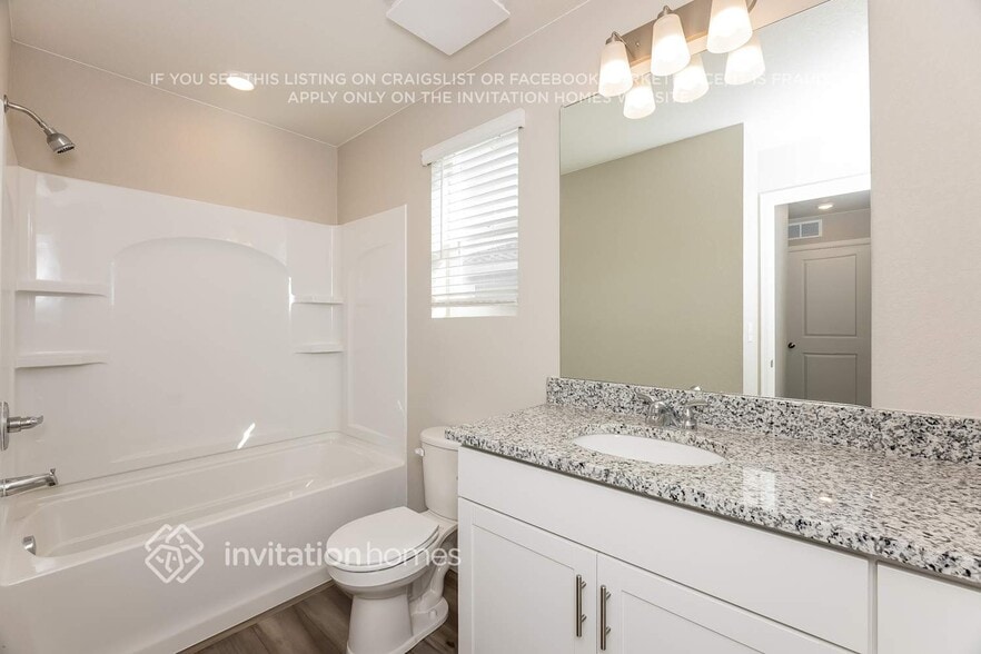 Building Photo - 9275 Oro City Loop