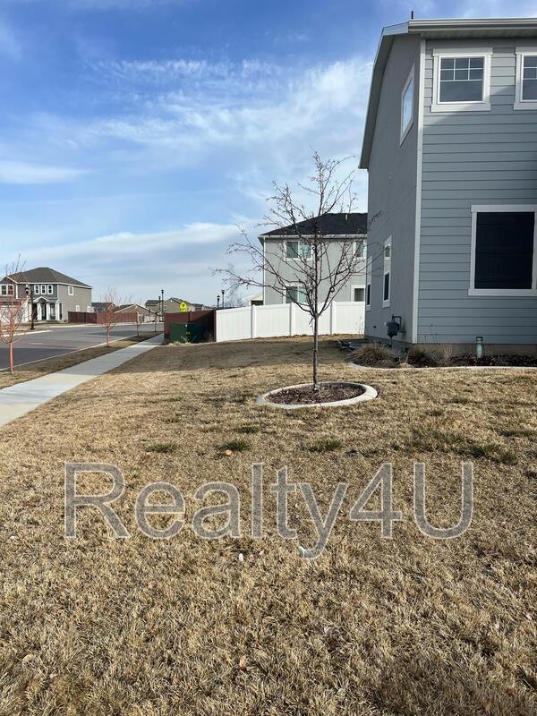 Building Photo - 277 E 330 N