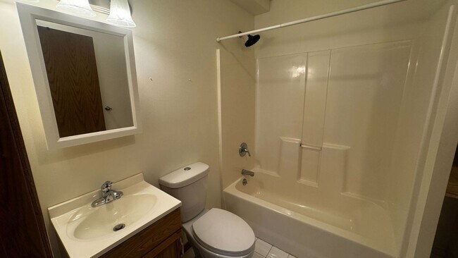 Building Photo - 901 Marty's Way