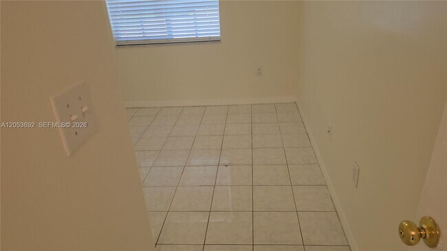 Building Photo - 14241 SW 151st Ave
