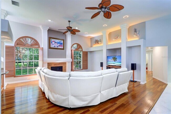 Building Photo - 1705 Meyers Cove Dr