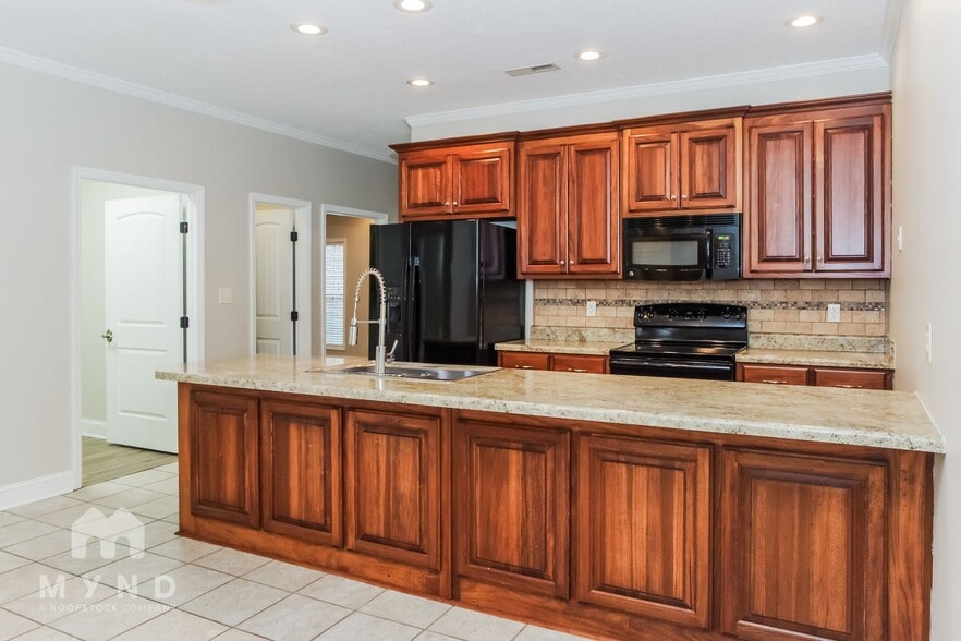 Building Photo - 17685 Antlers Pass