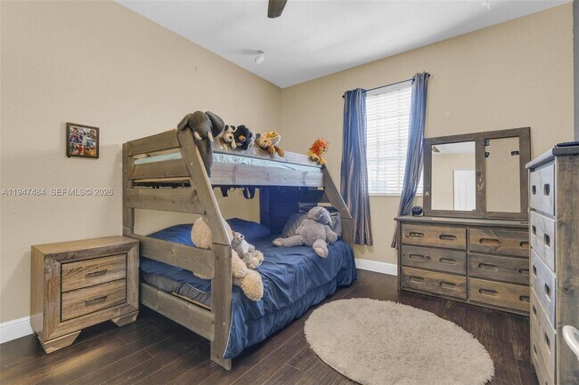 Building Photo - 8612 Buckskin Manor