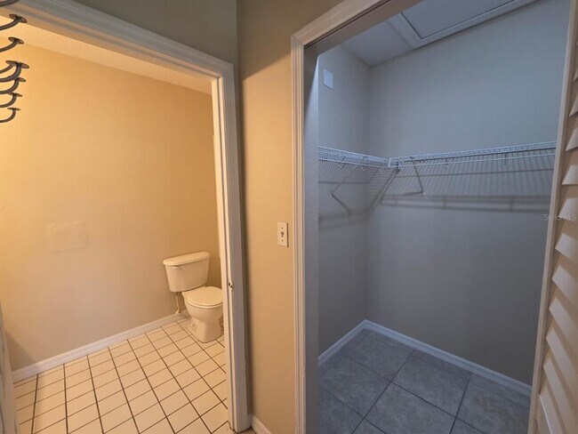Building Photo - 489 Las Cortes Ln