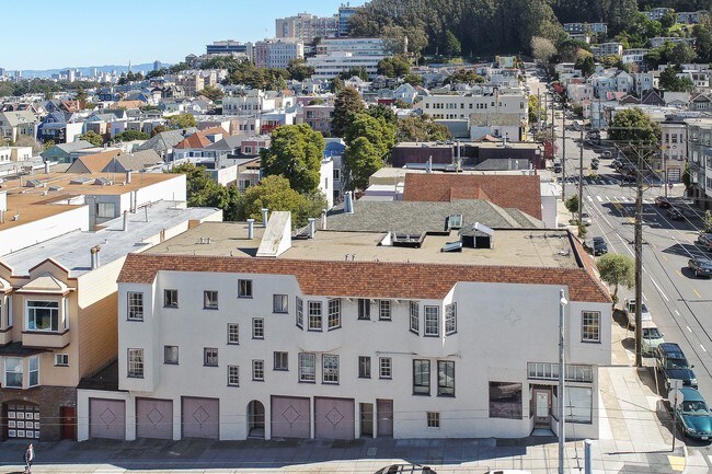 Building Photo - 1482-1498 9th Ave