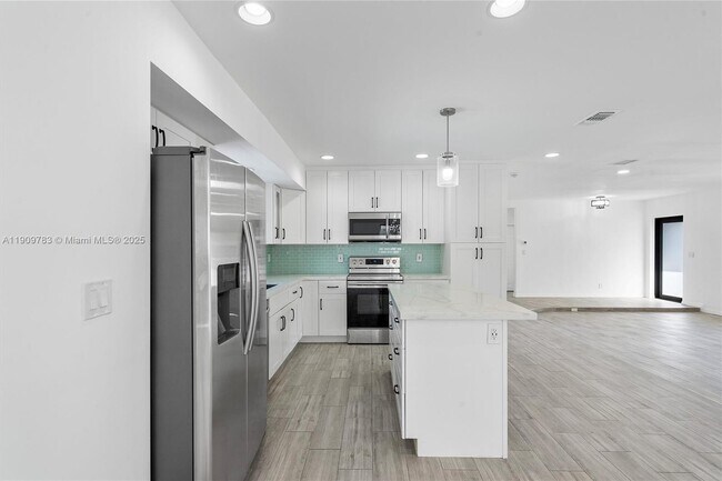 Building Photo - 4309 Jackson St