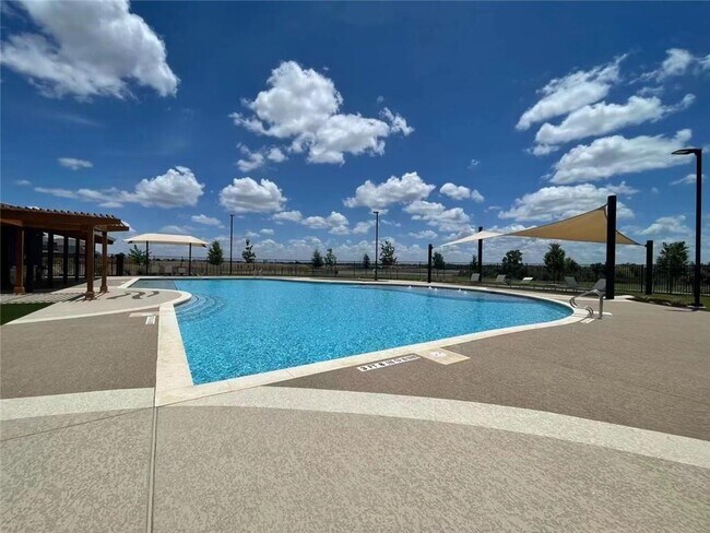 Building Photo - 1513 Weatherford Ln