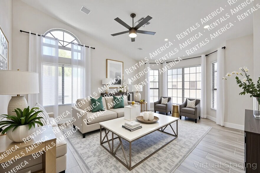 Building Photo - 3802 N Wintergreen Way